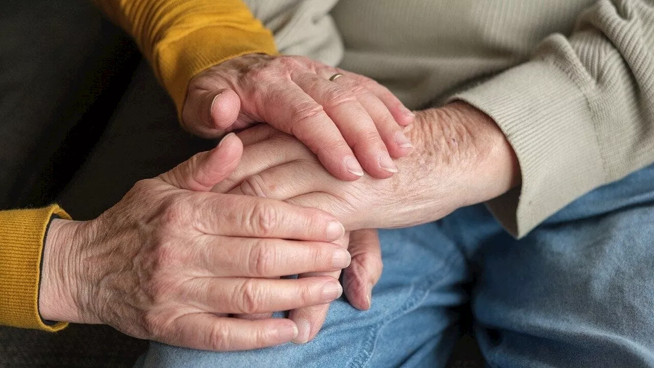 Sposati da 64 anni, muoiono a un'ora di distanza dopo l'ultima stretta di mano