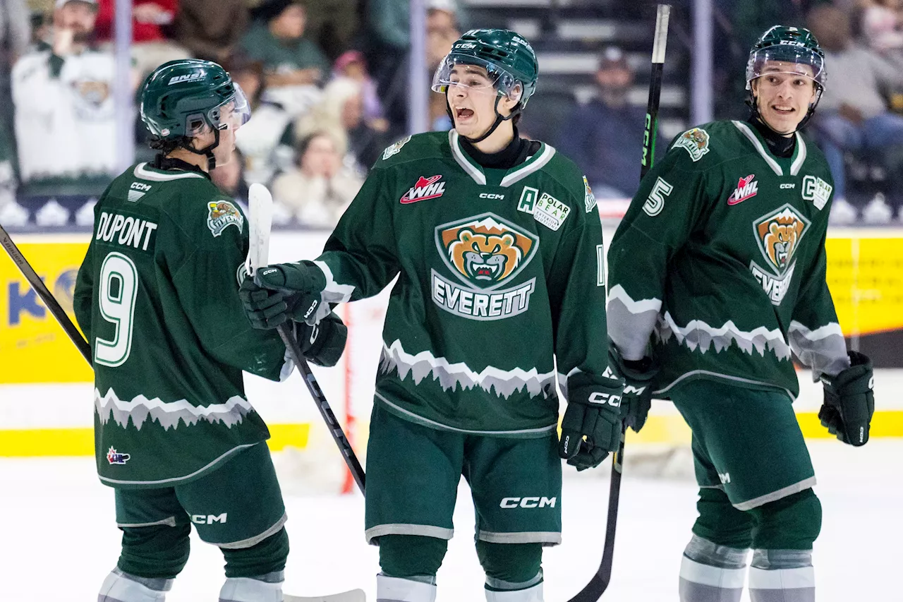 Silvertips Host Wheat Kings in WHL Action