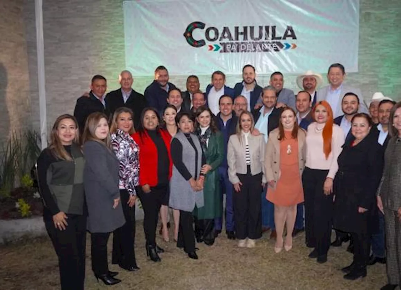 Participan gobernador y alcaldes de Coahuila en encuentro con Claudia Sheinbaum