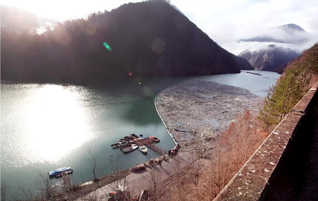 La Drina tinta di rosso, nuovo allarme inquinamento