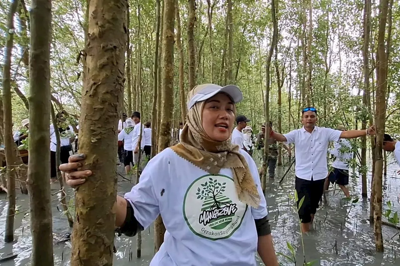 Chusnunia puji Bali sabet pengakuan destinasi wisata terbaik dunia