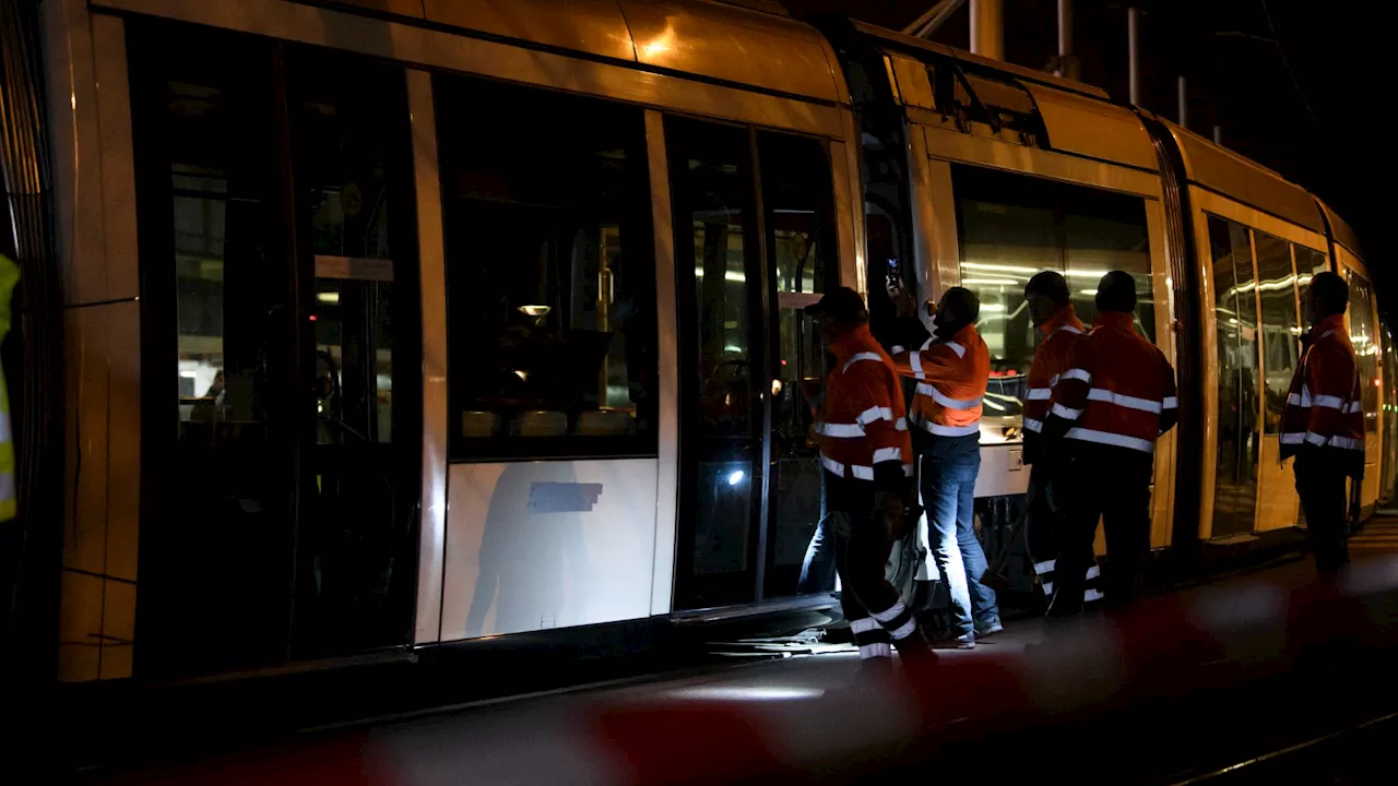 Évacuation d'une Rame de Tramway Après l'Accident de Strasbourg