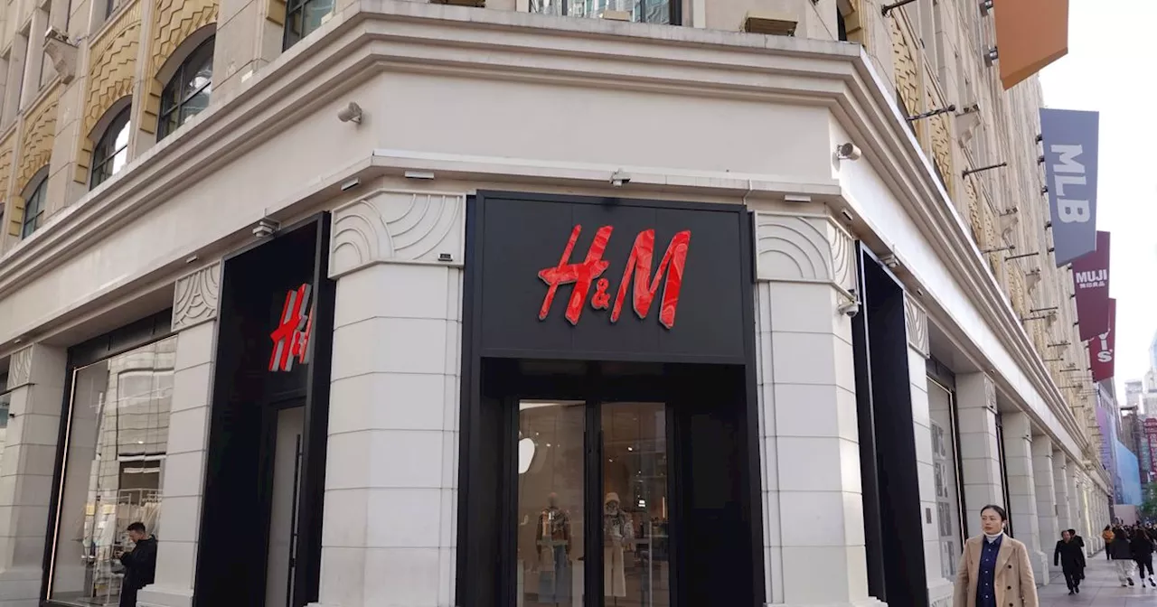 H&M-Sale: Diese schwarze Skinny-Jeans kostet jetzt nur noch 11 Euro!