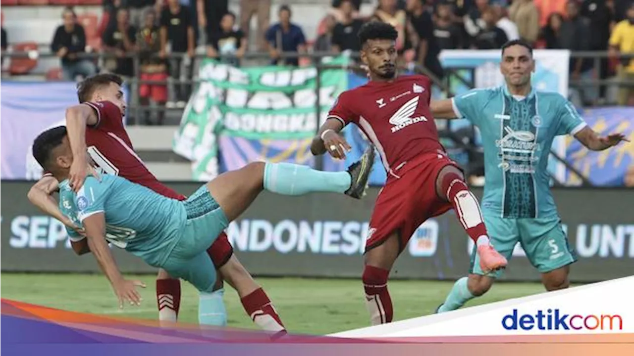 PSM Makassar dan PSBS Biak Berduel Ketat di Babak Pertama Liga 1