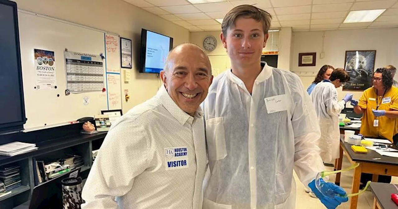 Sowing innovation: How a ninth-grader and HudsonAlpha are transforming the peanut industry