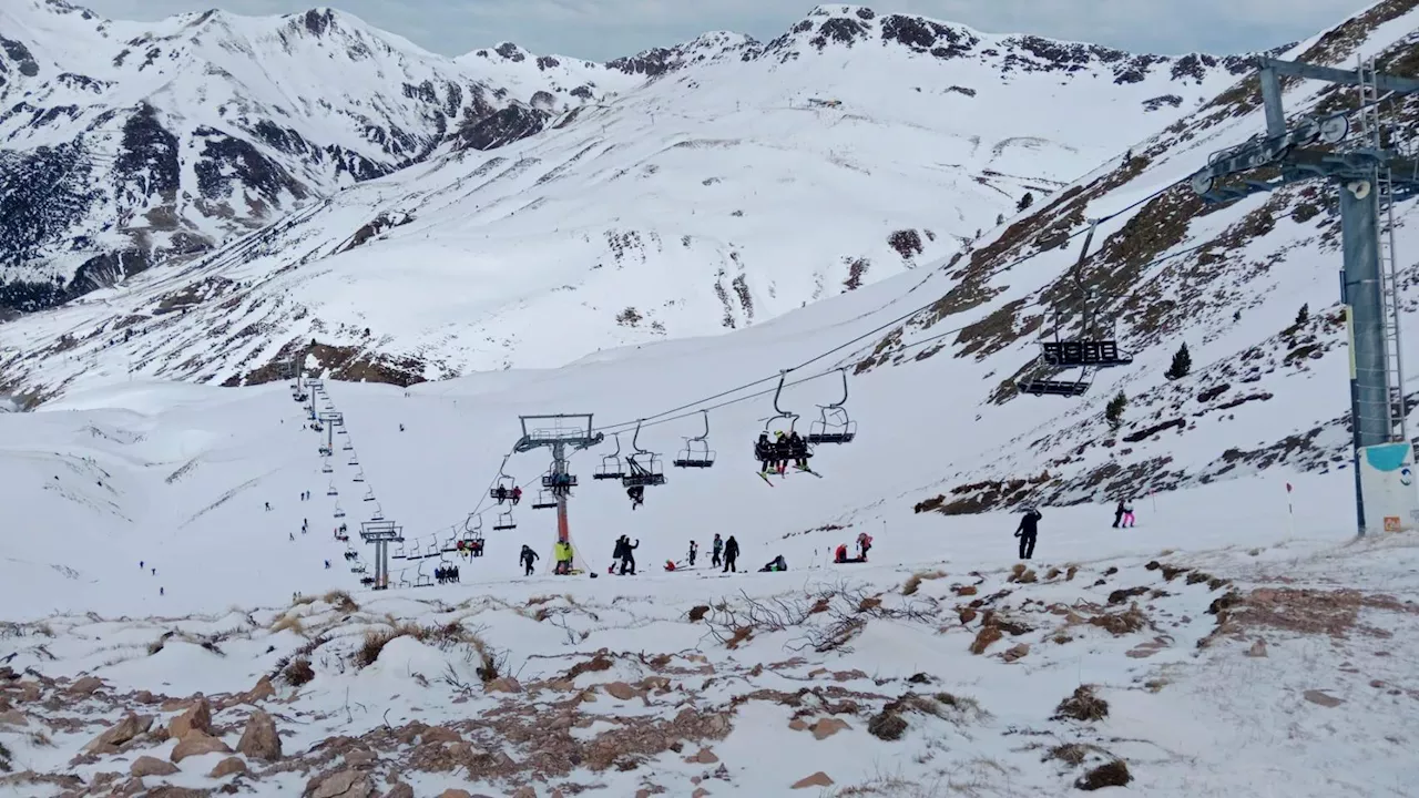 Accidente en Telesilla de Astún: Múltiples Heridos y Servicios de Emergencia Activados