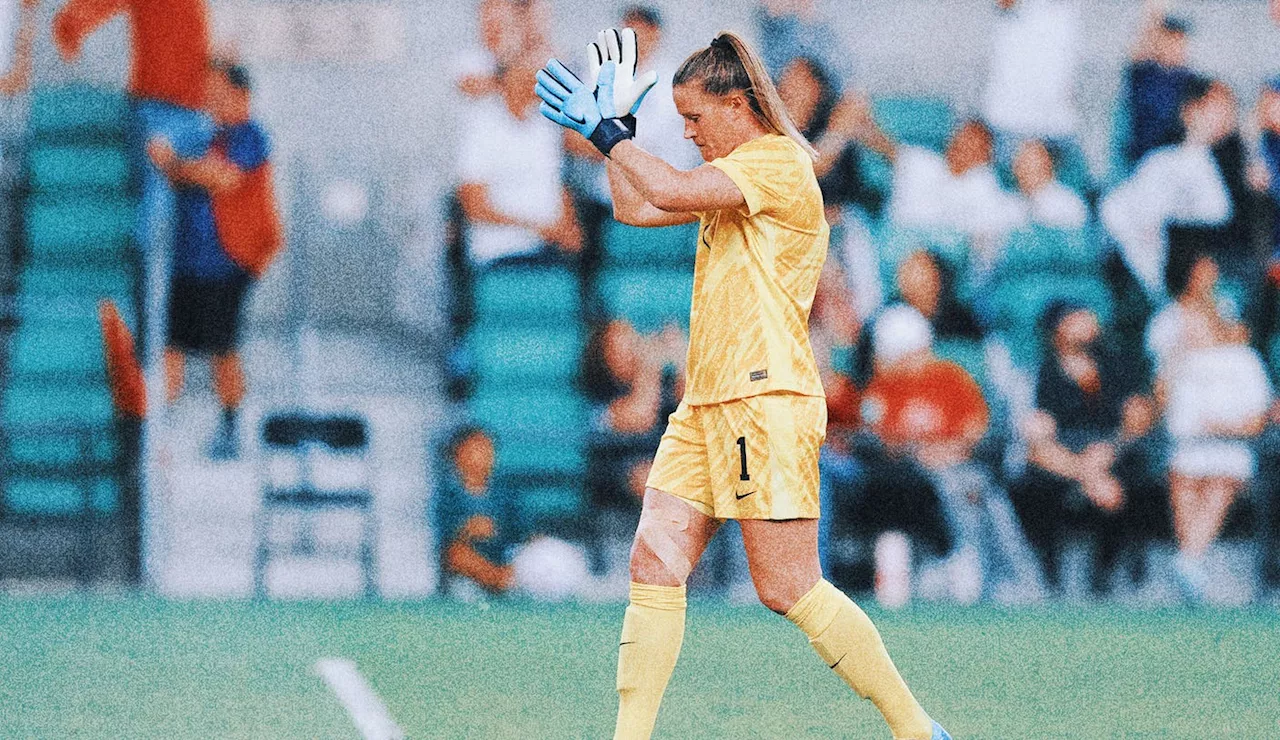 Olympic star Alyssa Naeher honored as USWNT's top player of 2024