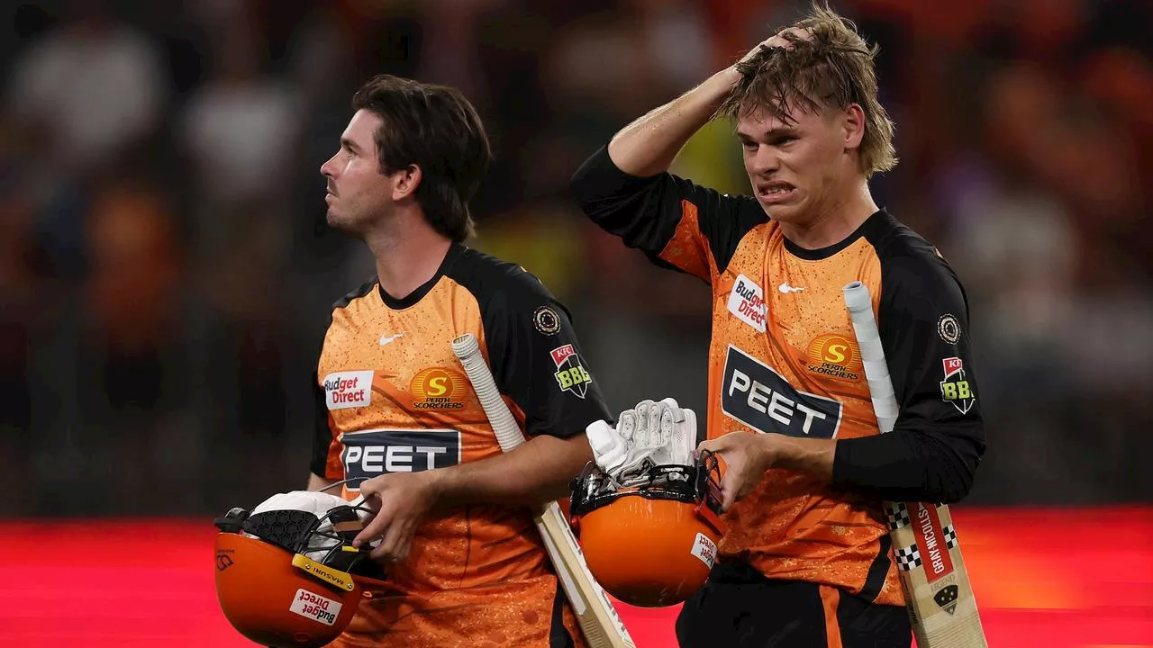 ‘Not ideal’: Big Bash’s golden bat departs as Perth’s finals hopes hang on rival