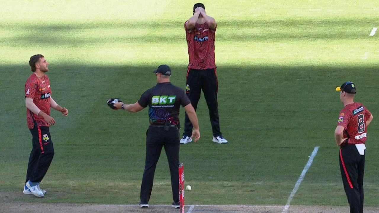 ‘You can’t do that!’ Drama erupts as pair THROWN OUT in ‘outrageous’ BBL scenes