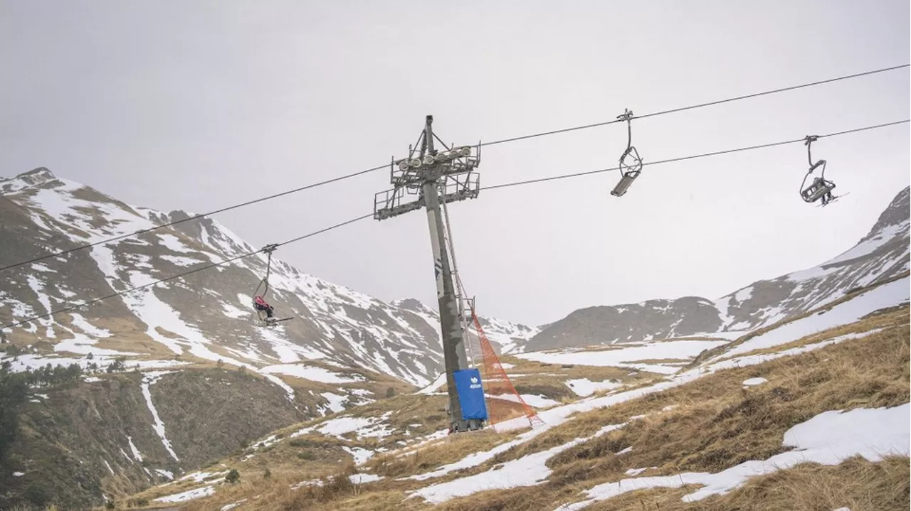 Accident de Télésiège dans les Pyrénées: 30 Skieurs Blessés