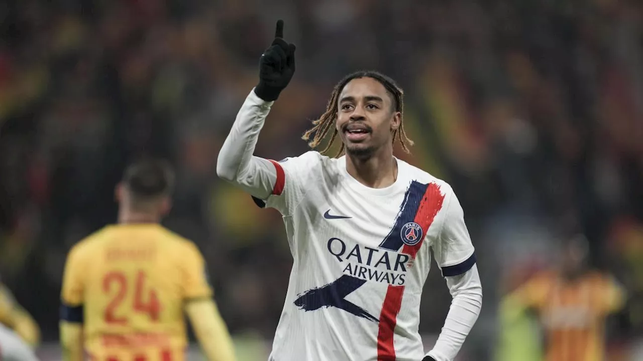 Kvara, fai pure con calma: assist e gol, Barcola guida la rimonta del Psg