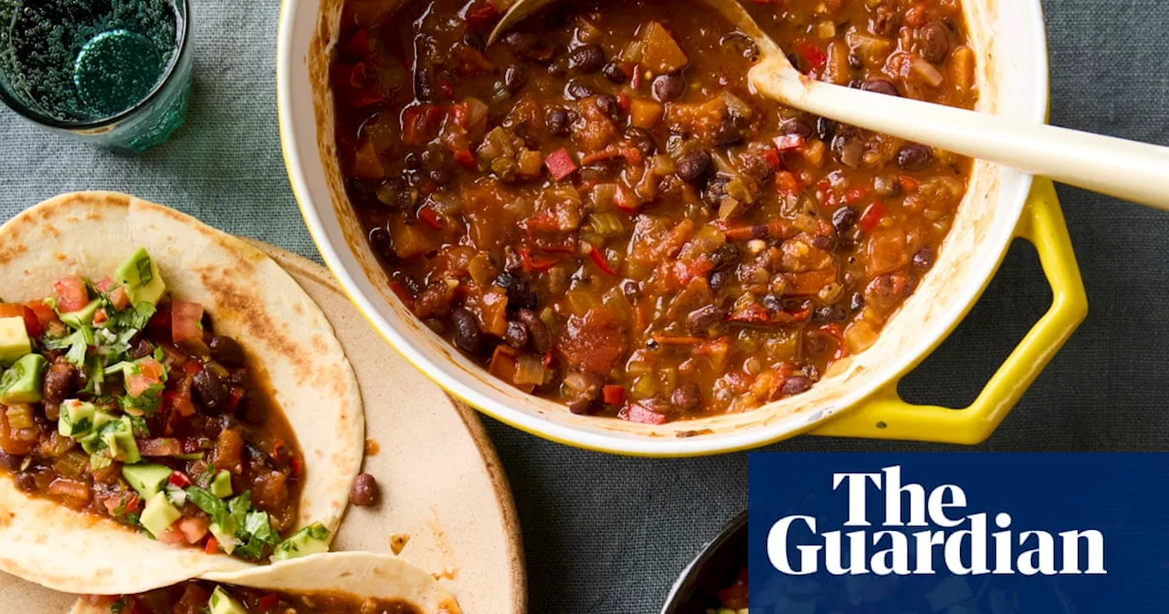 A Hearty Winter Party Chili