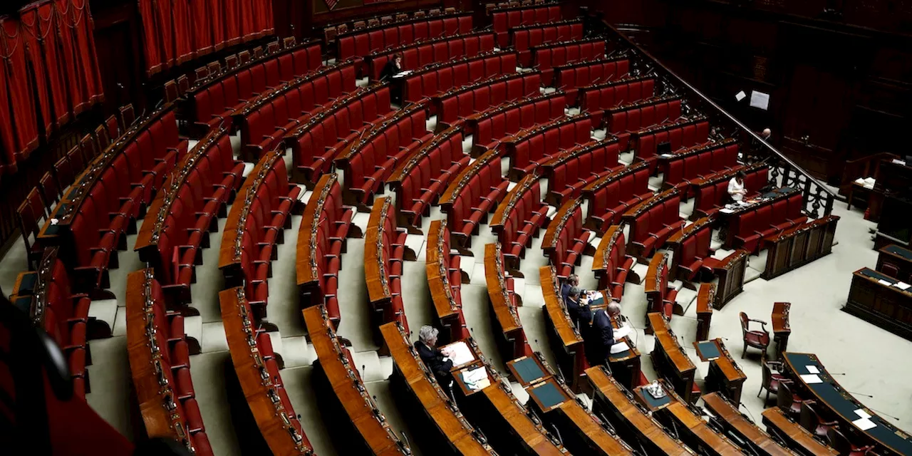 La 'pausa fiducia' al Parlamento: un retaggio inutile che rallenta i lavori