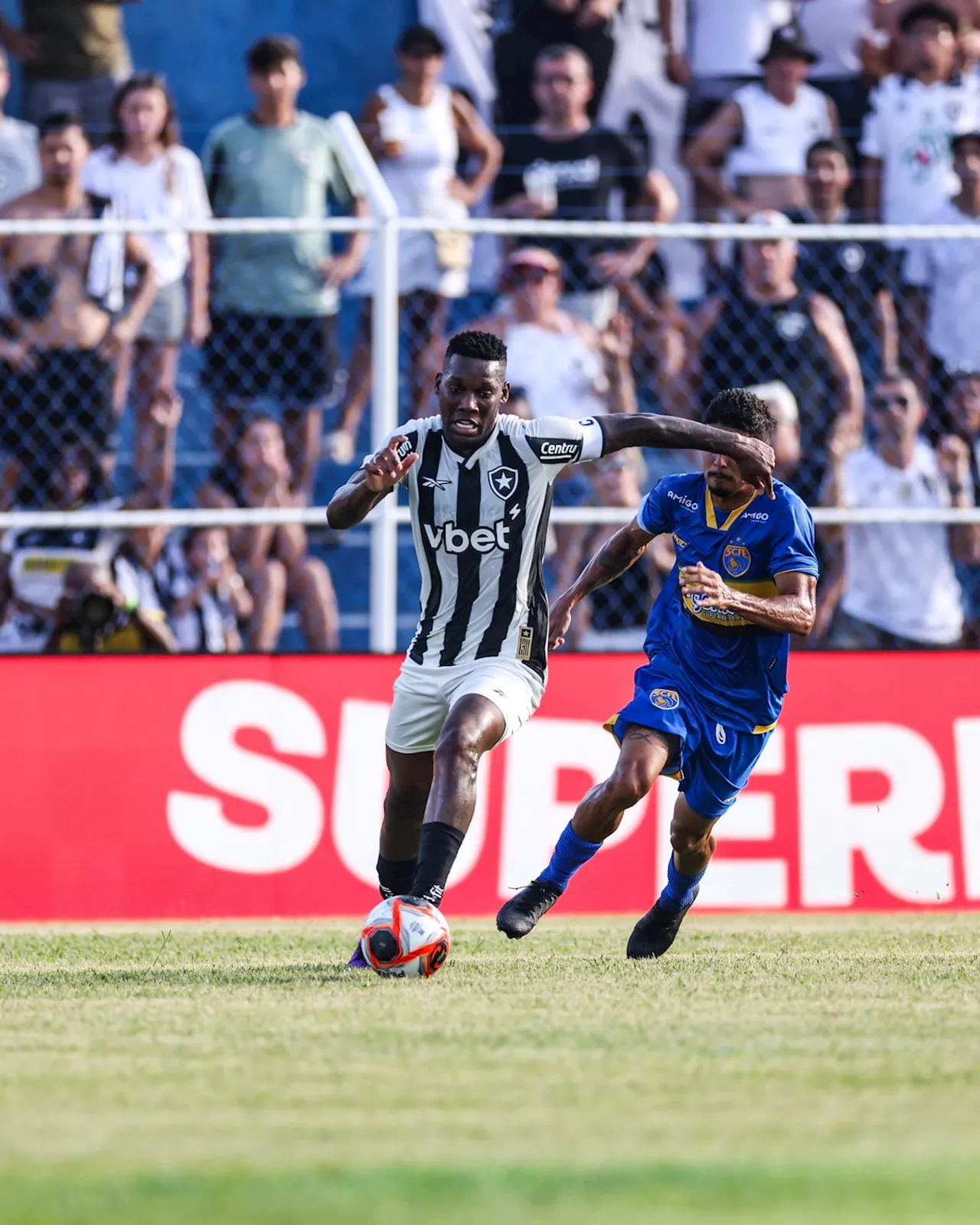 Com final de partida eletrizante, Botafogo tenta reagir, mas acaba superado pelo Sampaio Corrêa