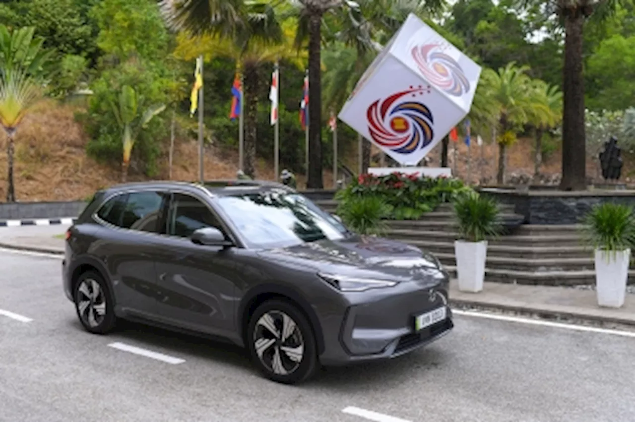 Malaysia showcases Proton e.MAS 7 as official car for Asean Foreign Ministers’ Retreat in Langkawi