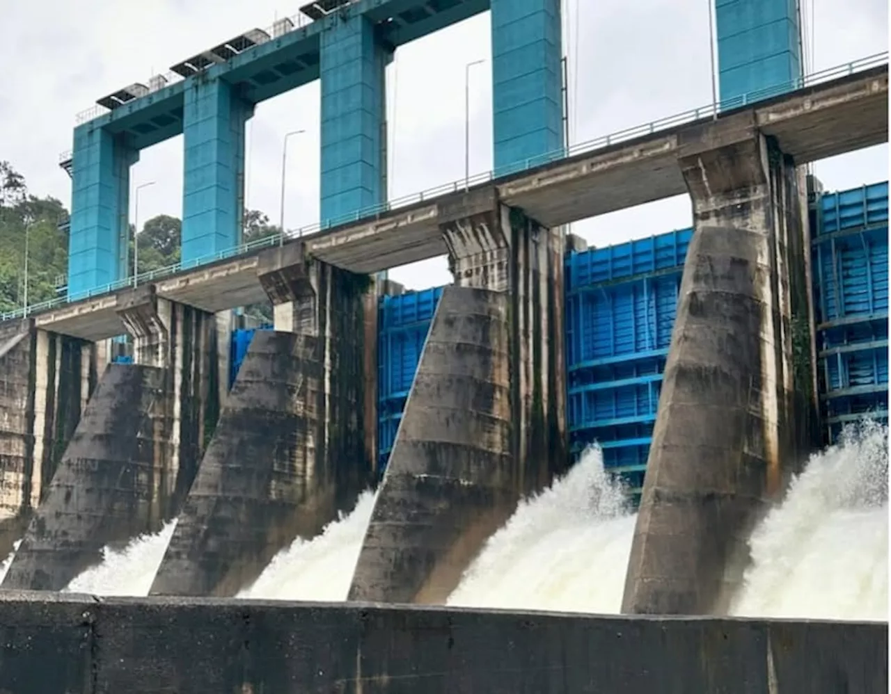 Waspada Banjir, Waduk PLTA Koto Panjang Tambah Lagi Bukaan Spillway Gate Hingga 1 Meter