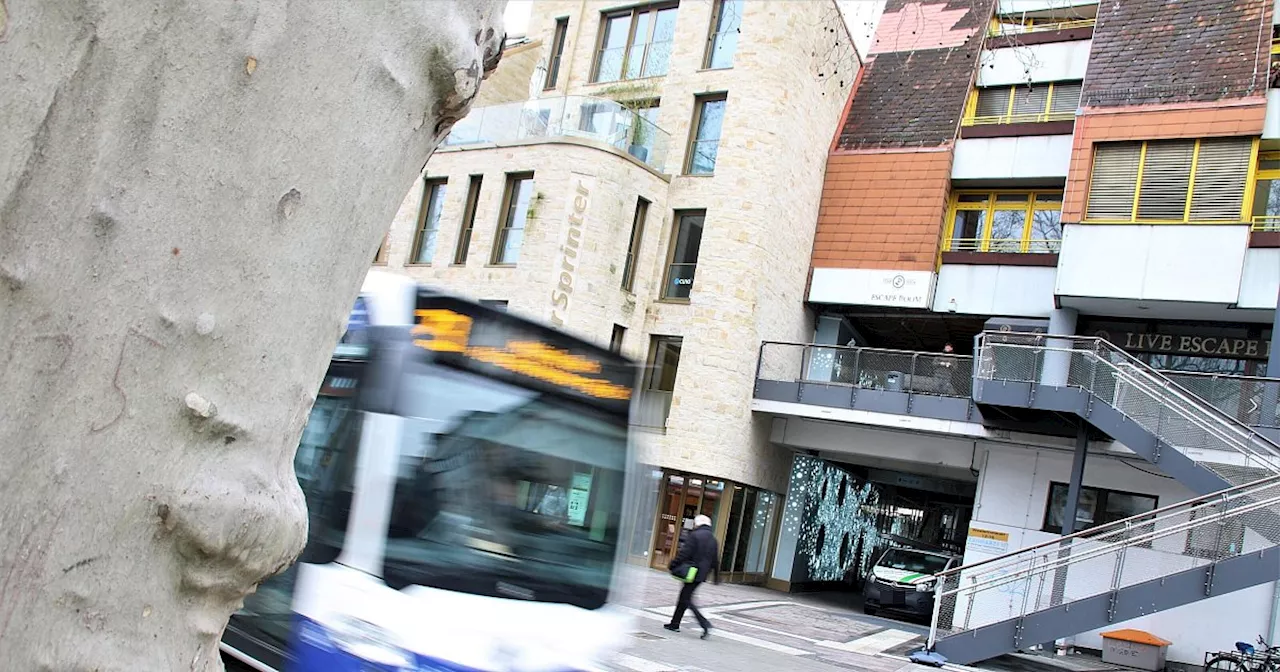 Westernmauer in Paderborn: Tore sollen Trinker- und Drogenszene aussperren