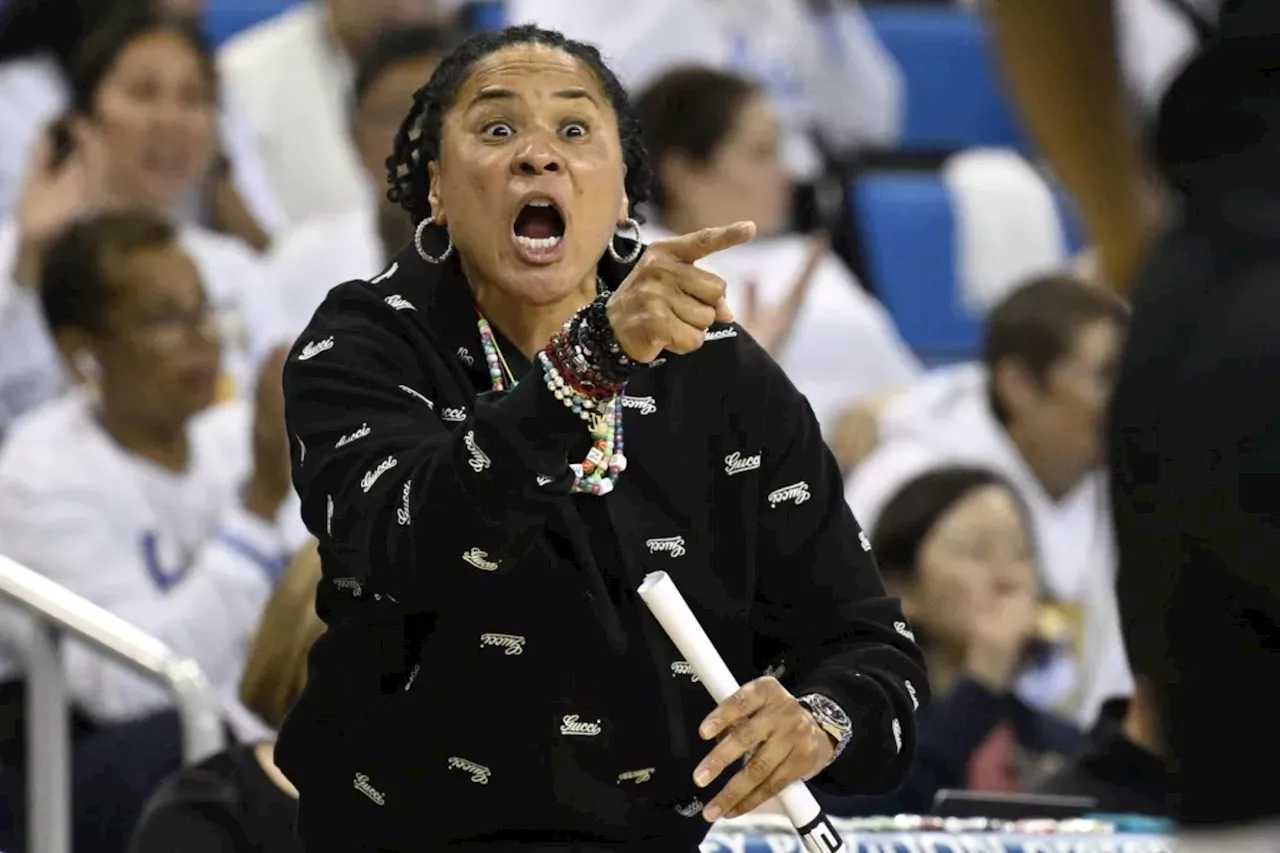 Dawn Staley Signs $25 Million Extension, Becomes Richest Coach in Women's College Basketball