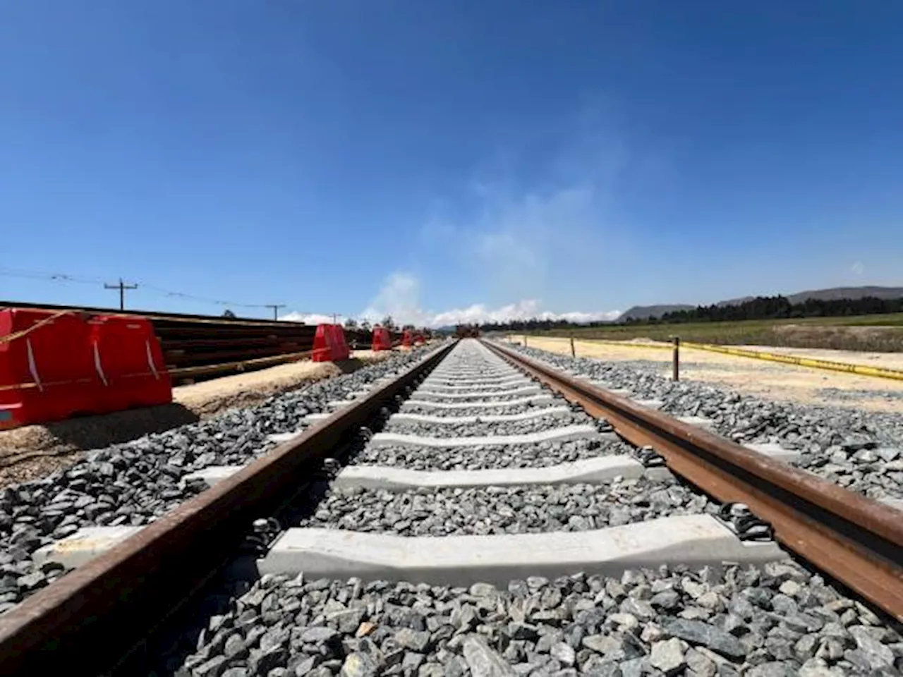 Metro de Bogotá ya tiene sus primeros rieles, informó el alcalde Galán