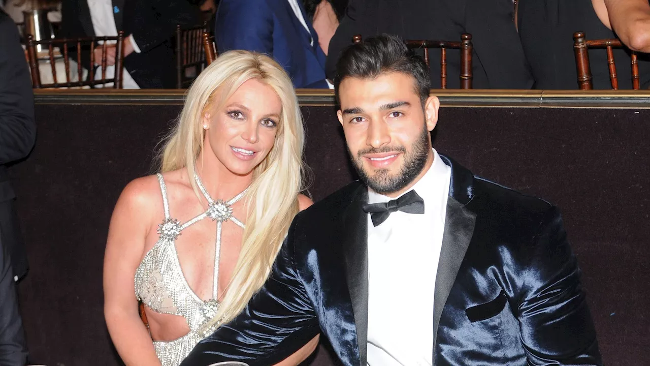 Britney Spears' Ex-Mann Sam Asghari Unbekannt in 'The Traitors'