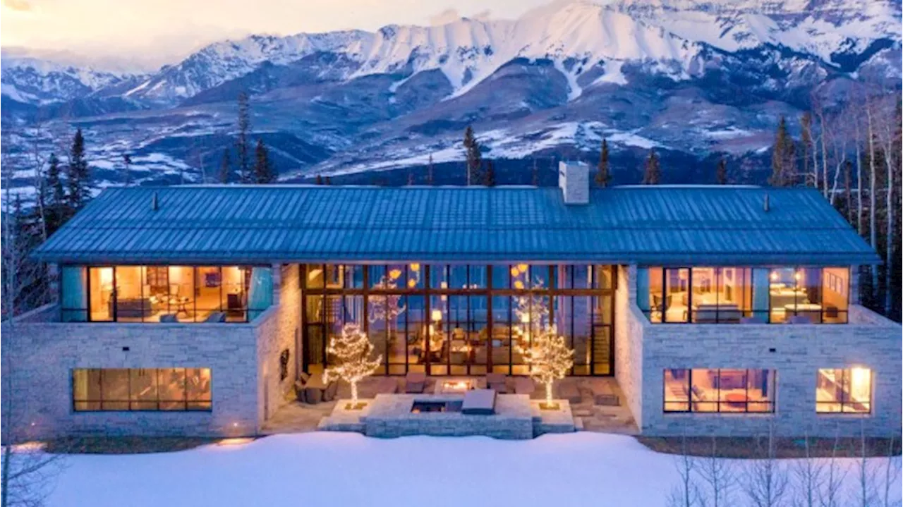 A $18.5 Million Telluride Retreat Blends into the Mountainside