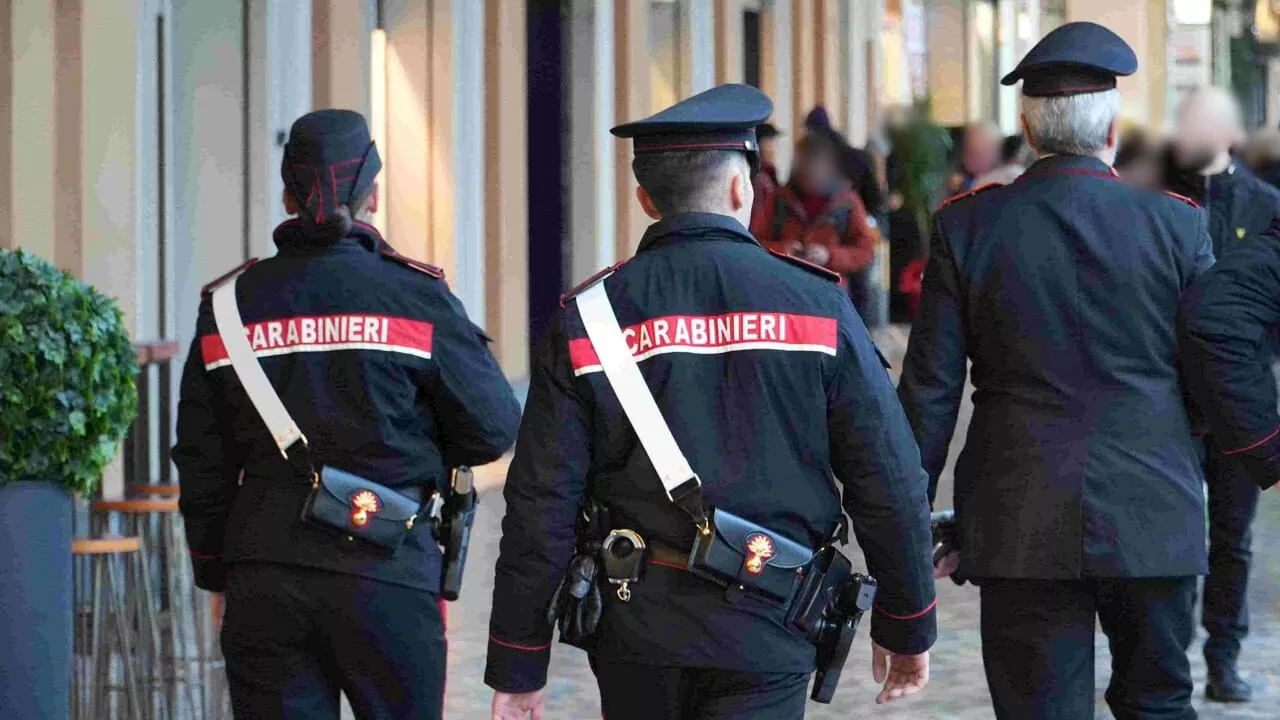 Zona rossa Esquilino: allontanate quattro persone dal mercato vicino a Termini