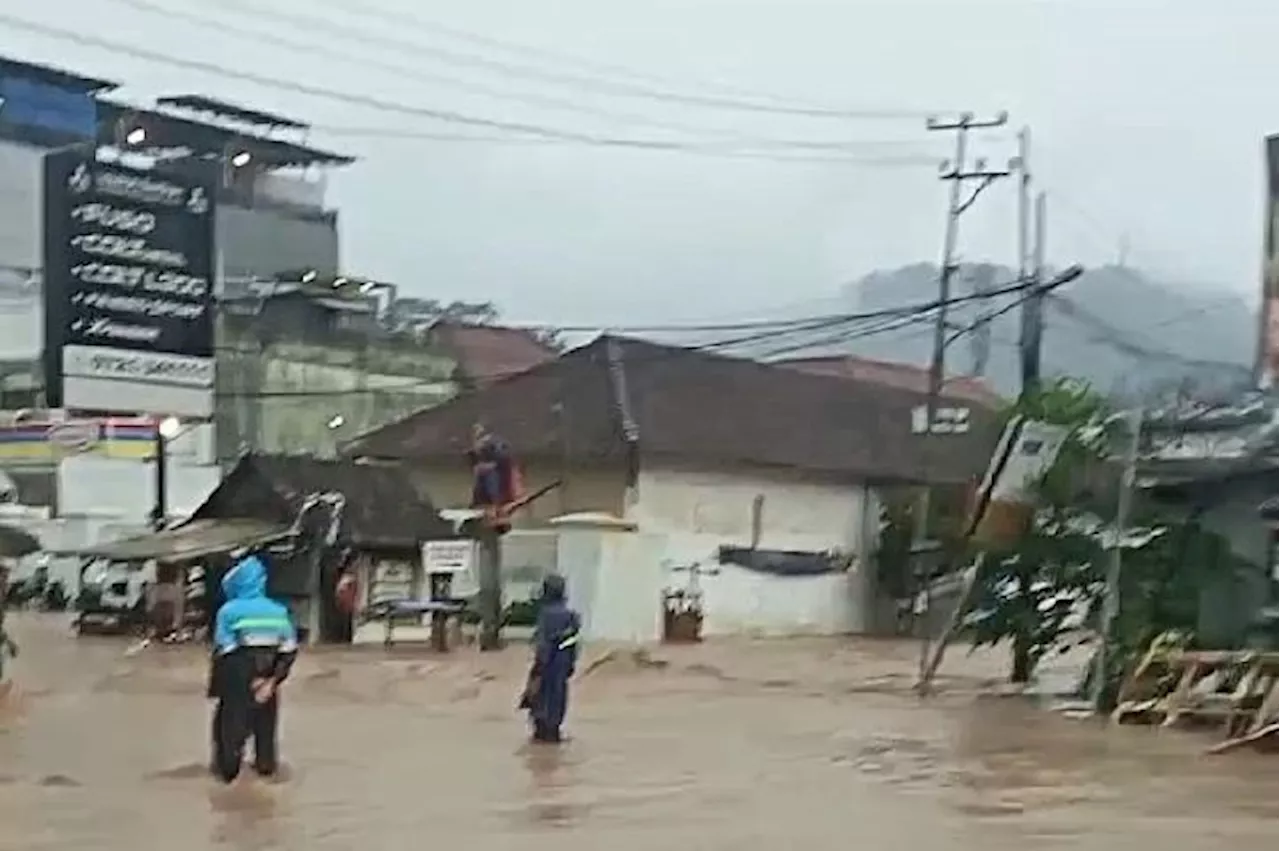 Banjir Besar di Bandarlampung, Potensi Hujan Lebat-Sangat Lebat sampai Pekan Depan