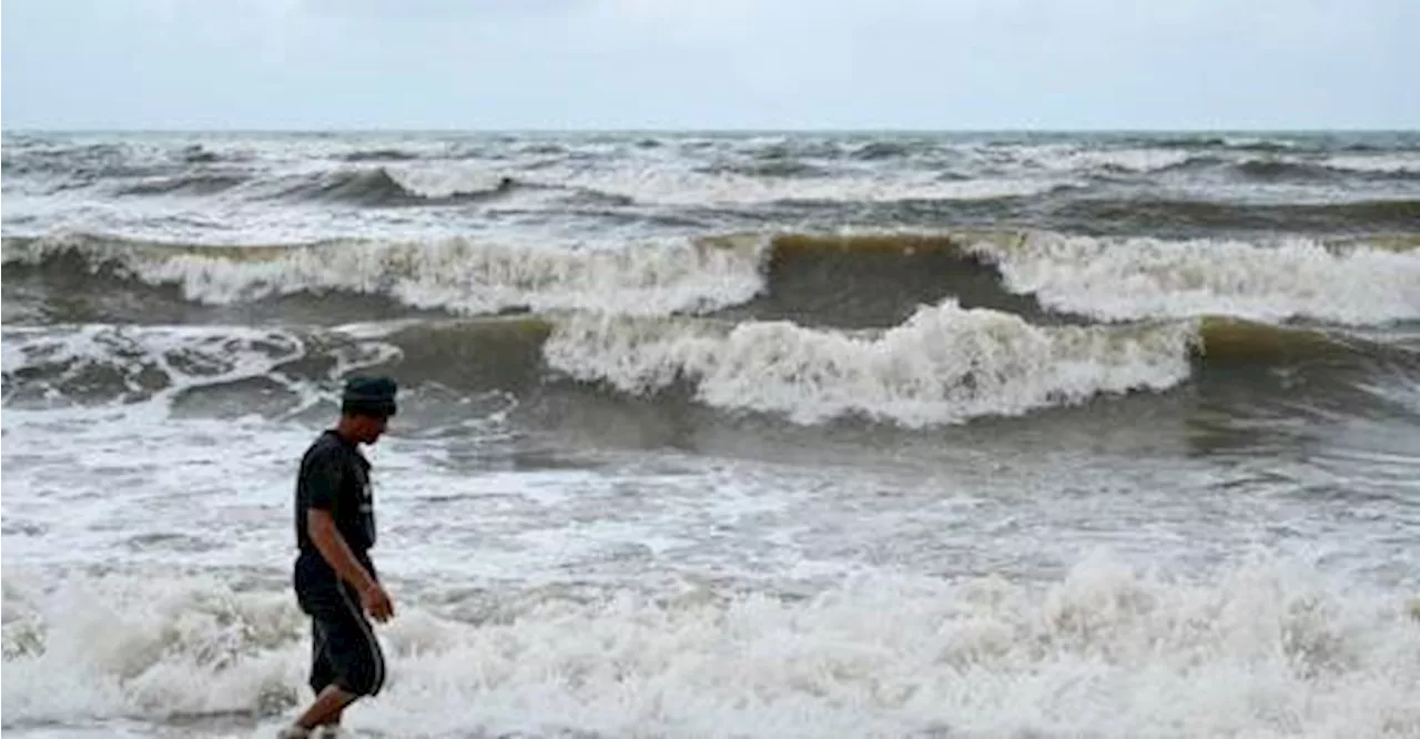 Missing fishermen probably swept into Indonesian waters