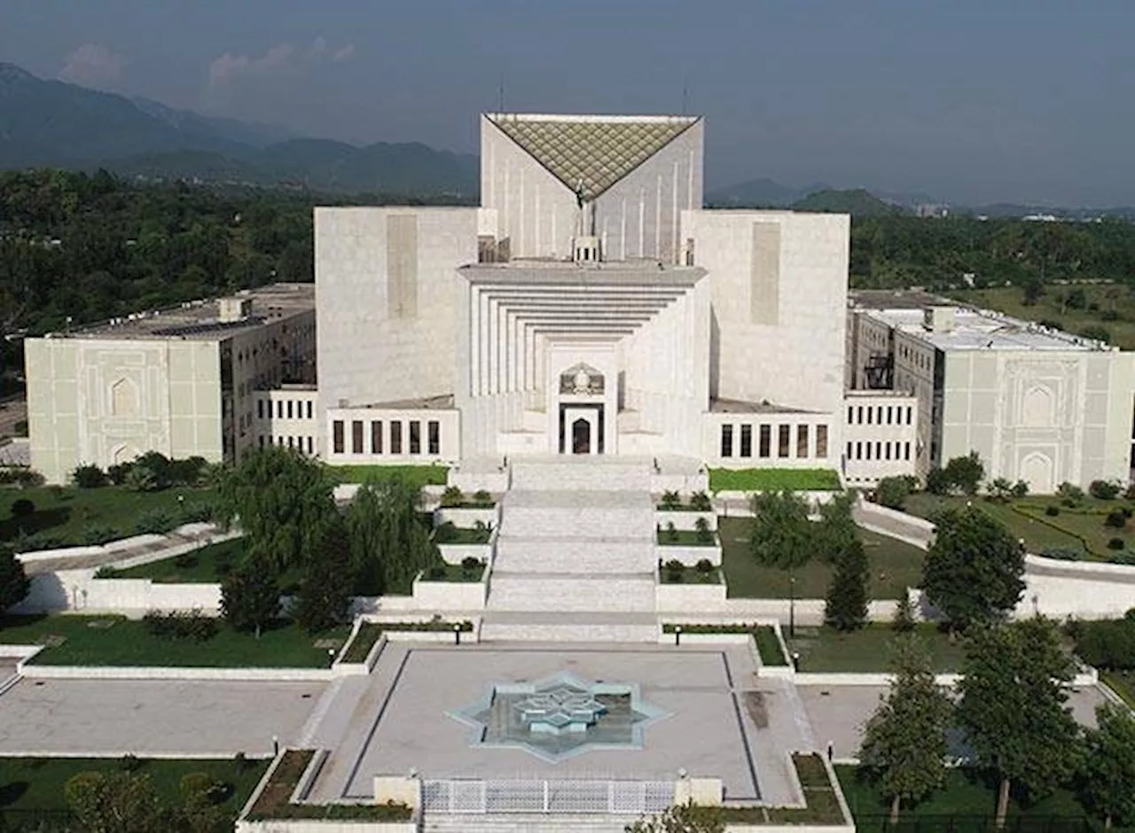 SC delists case against civilians’ trial in military courts