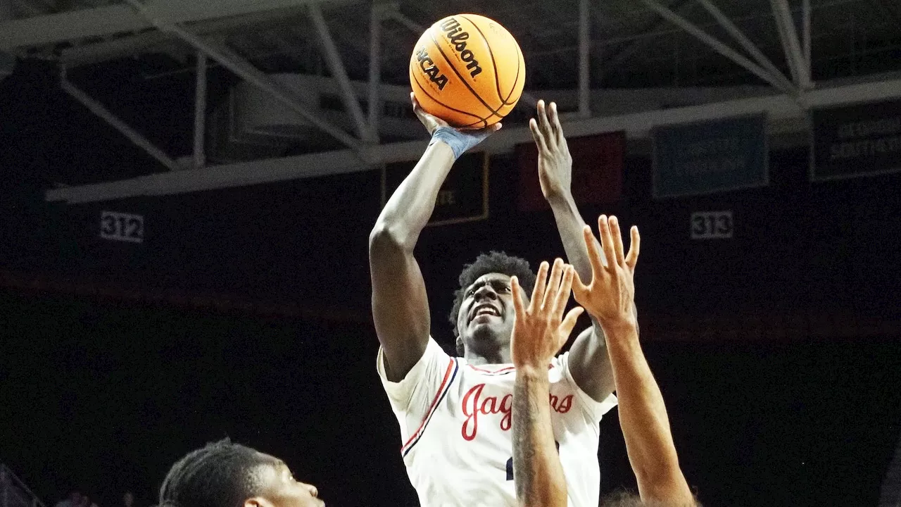 South Alabama holds off Troy 64-63, stays in first place in Sun Belt Conference