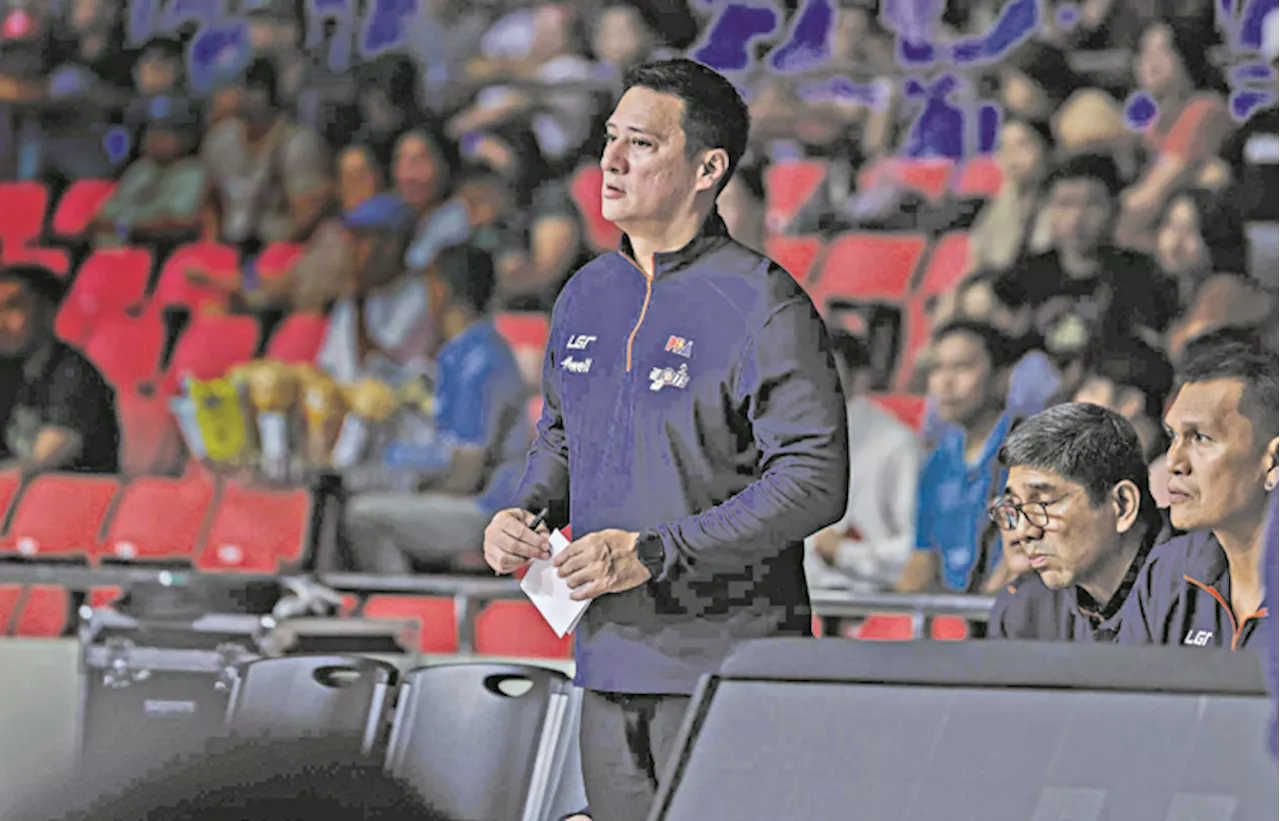 Trillo, Bolts target bonus in quarters