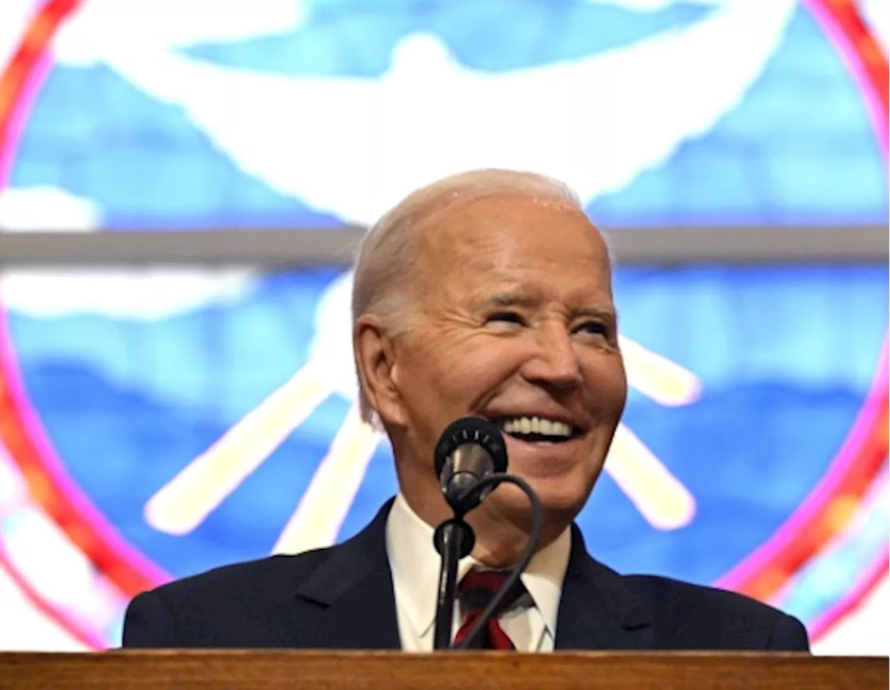 Biden exhorte les Américains à garder 'la foi' à la veille de l'investiture de Trump