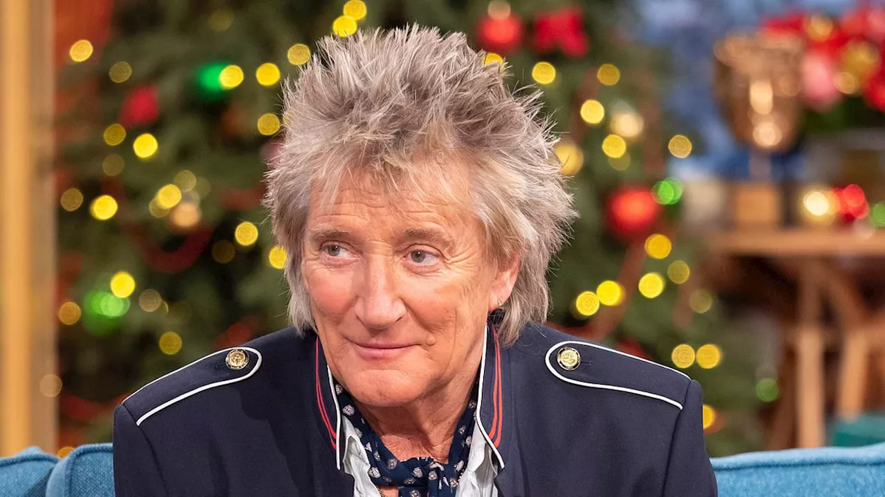 Fraudsters 'using Sir Rod Stewart's face to advertise scam' conned former British Army soldier out...