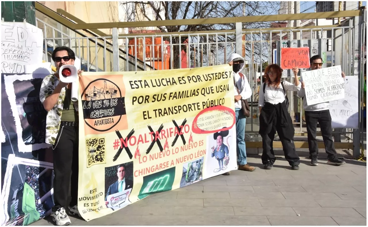 Continúan protestas por aumento de costos al transporte público en Nuevo León; piden analizar incremento