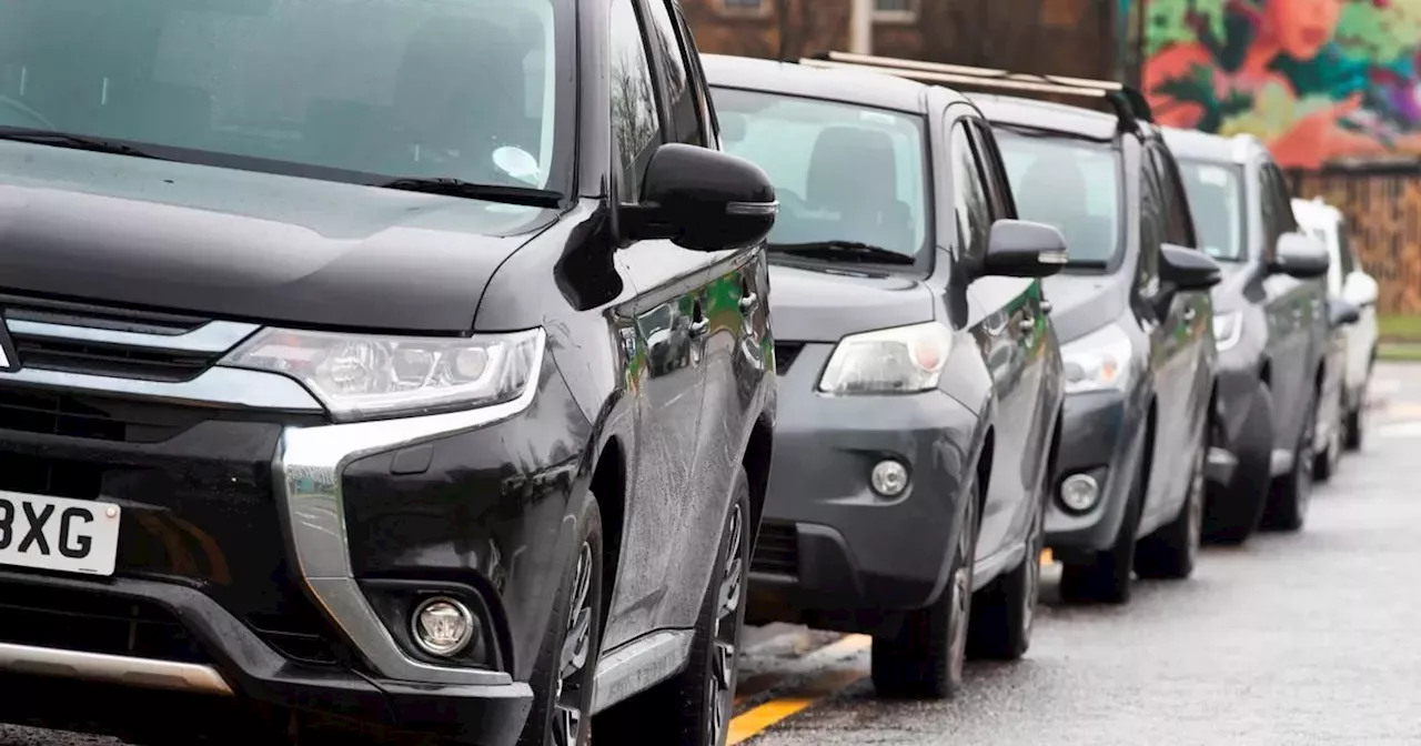 Glaswegians urged to check the status of their street as date set for pavement parking fines