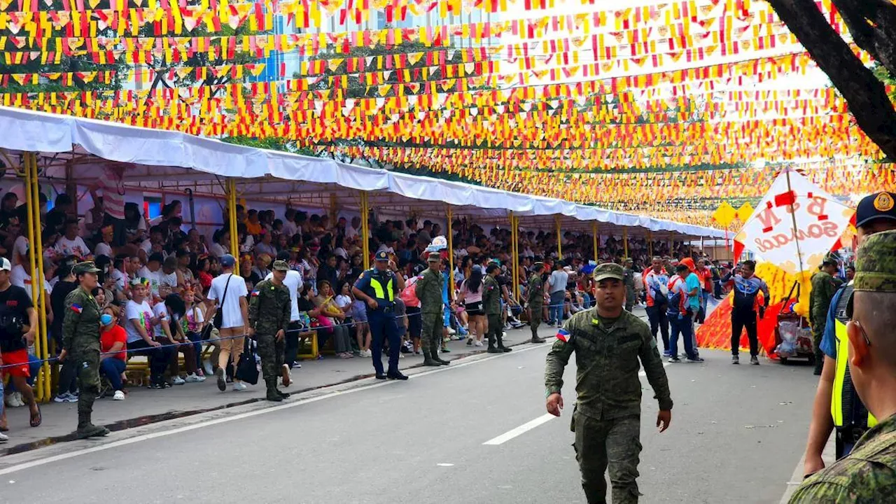 LOOK: Crowds excited for Sinulog Grand Parade in Cebu