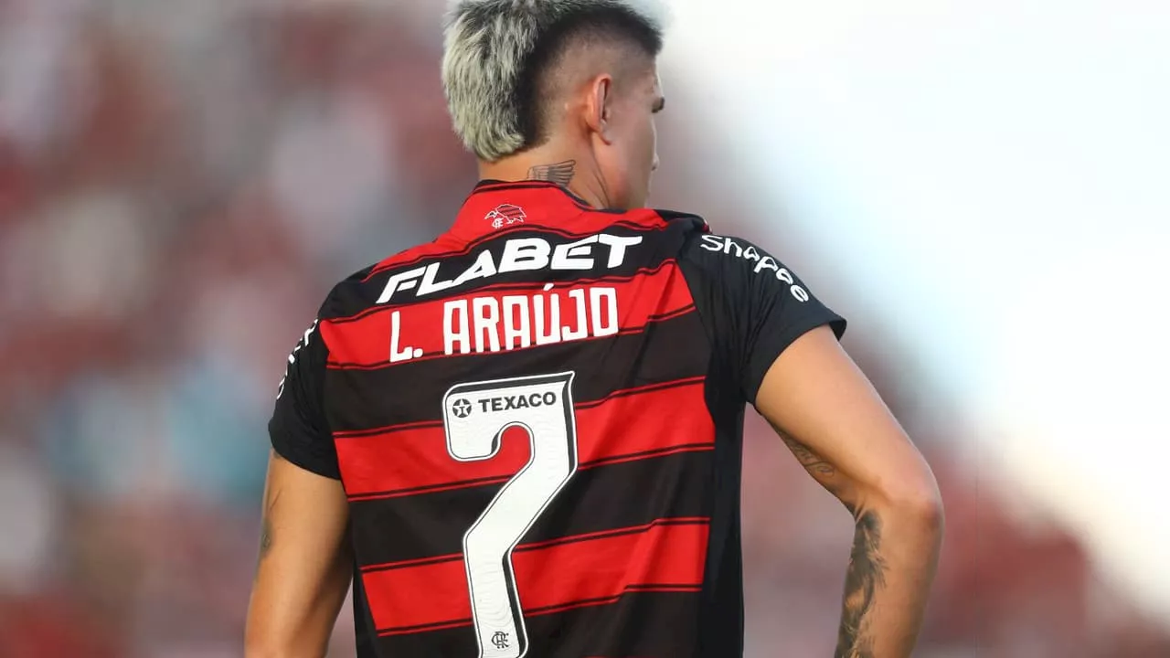 Filipe Luís bate martelo sobre ataque do Flamengo