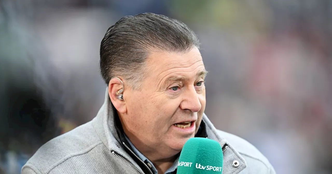 Chris Waddle compares Leeds star to Harry Kane as Joel Piroe demand made