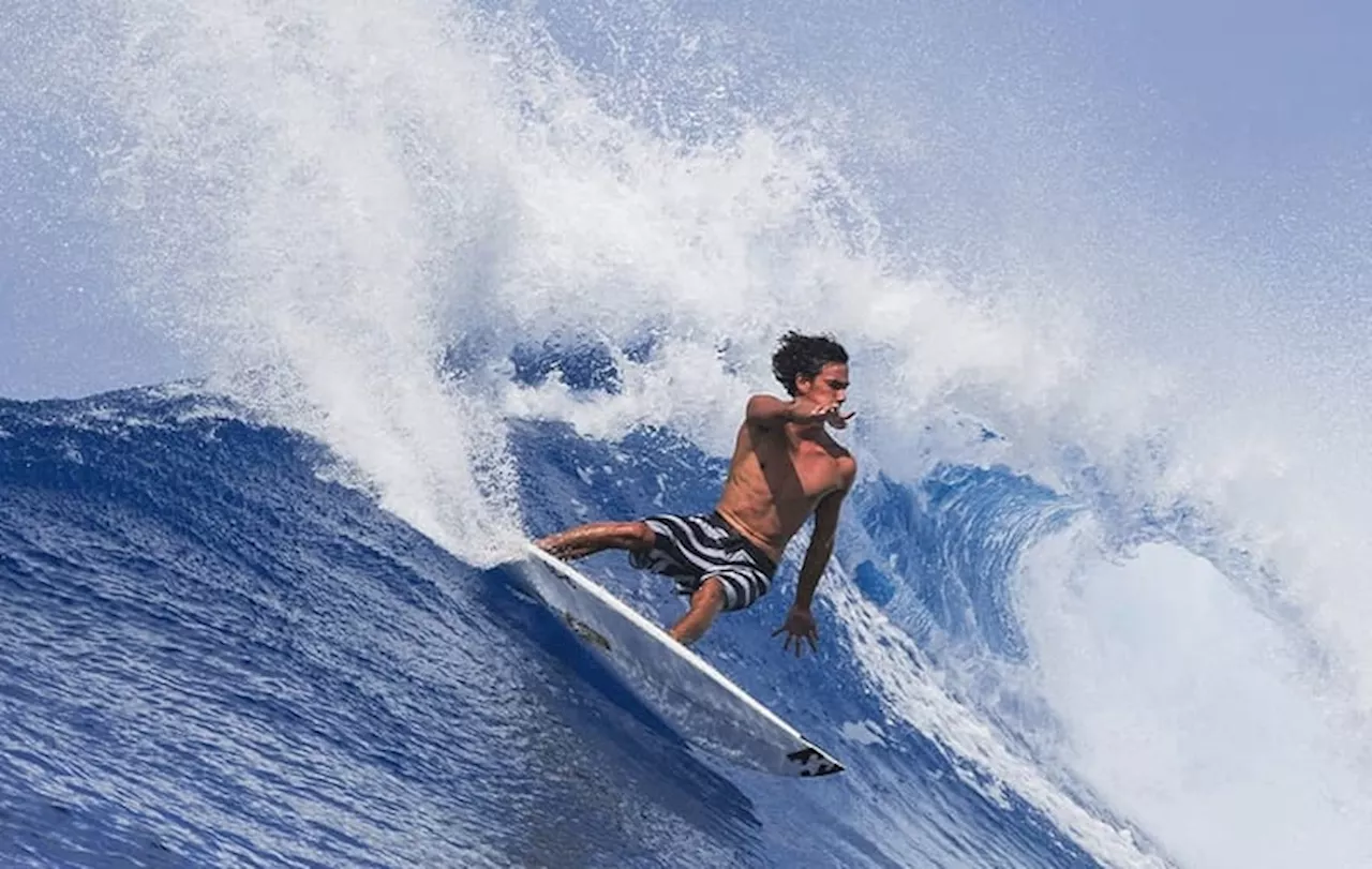 Peselancar Indonesia Bronson Meydi Raih Gelar Juara Dunia Junior WSL 2024