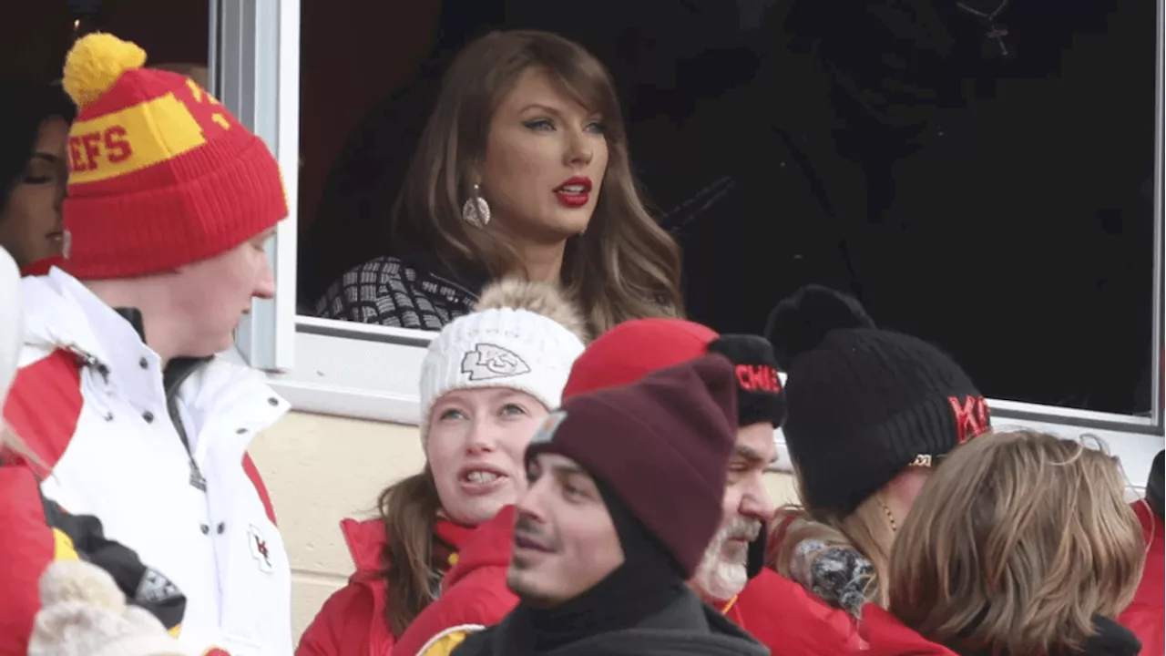 Taylor Swift spotted supporting Travis Kelce in Chiefs' playoff game against Texans