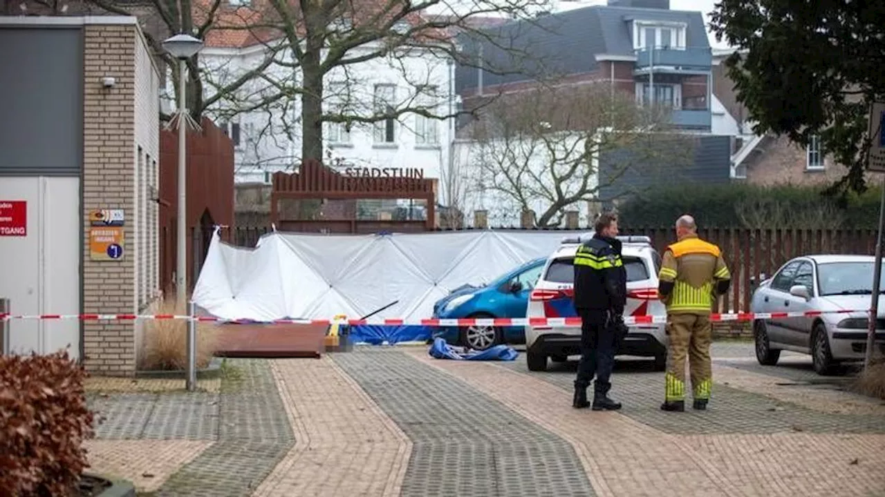 Medewerkster theater Roosendaal (21) dood aangetroffen onder ijzeren toegangspoort