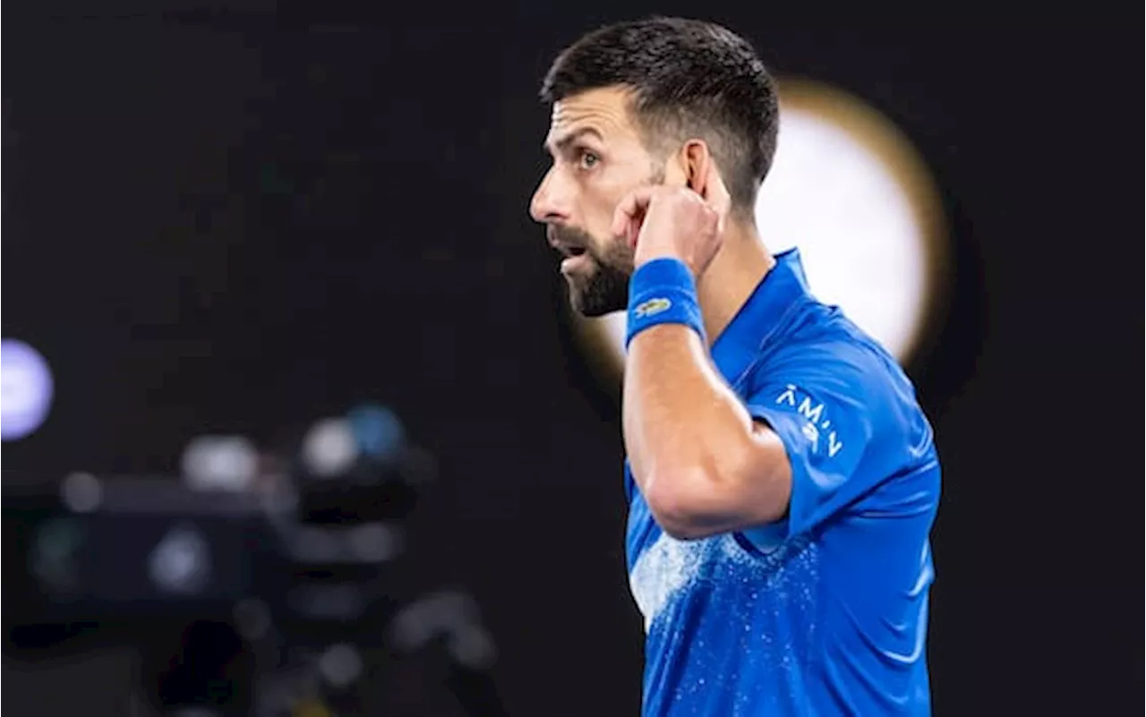 Australian Open, Djokovic rifiuta l'intervista: 'Offesi da un giornalista'. VIDEO