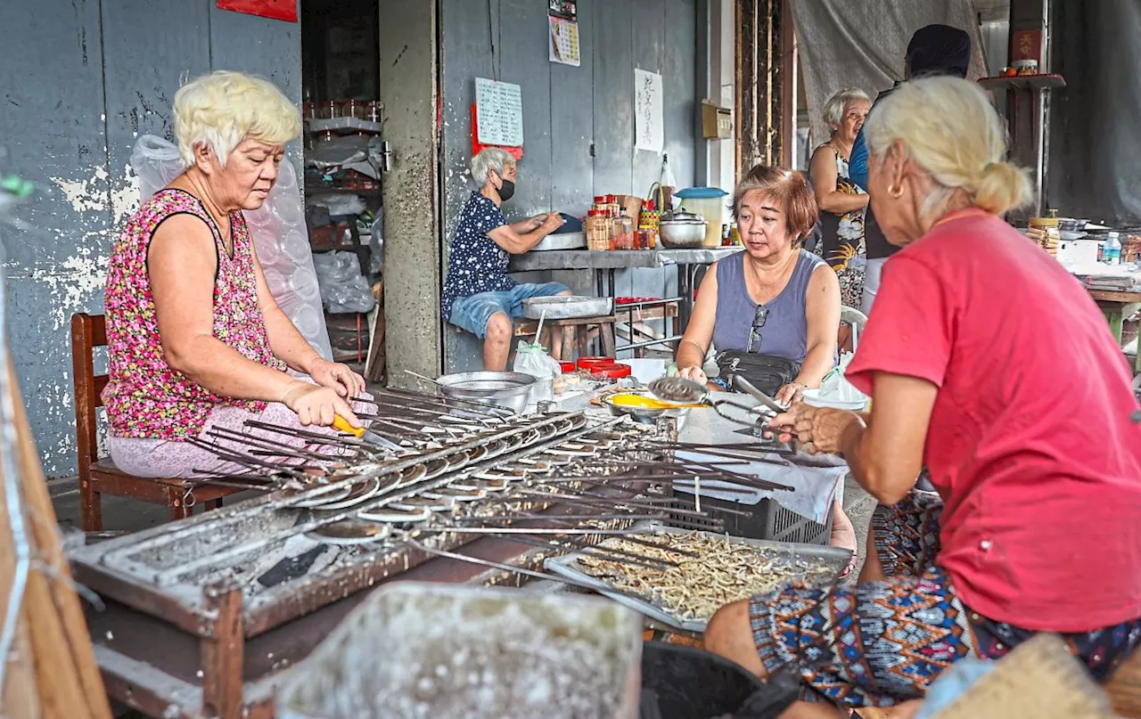 Famous five’s kuih kapit make for a special treat