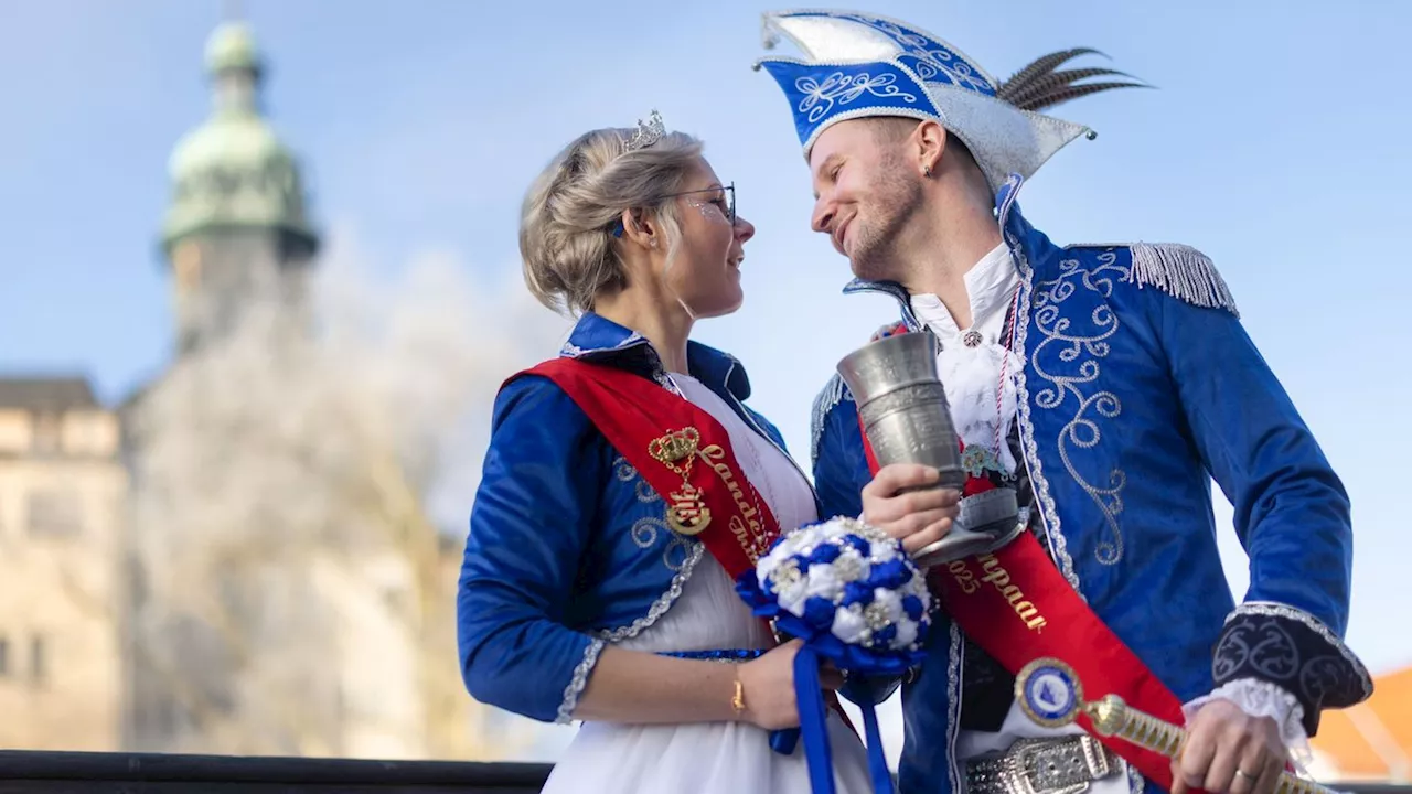 Karneval: Landesprinzenpaar inthronisiert - Reise nach Berlin geplant