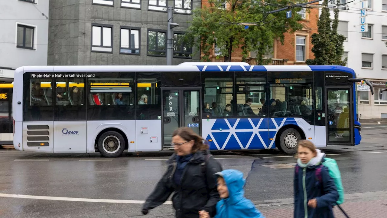 Verkehr: Details zu Kürzungen im ÖPNV werden bekannt