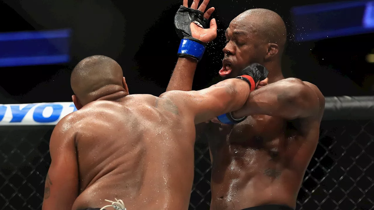 – Jon Jones reveals who hit him hardest and it isn’t Daniel Cormier or Stipe M...