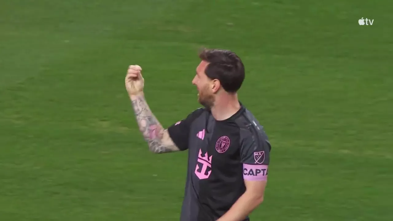 Lionel Messi trolls booing Mexican fans with brutal celebration following Inter Miami goal...