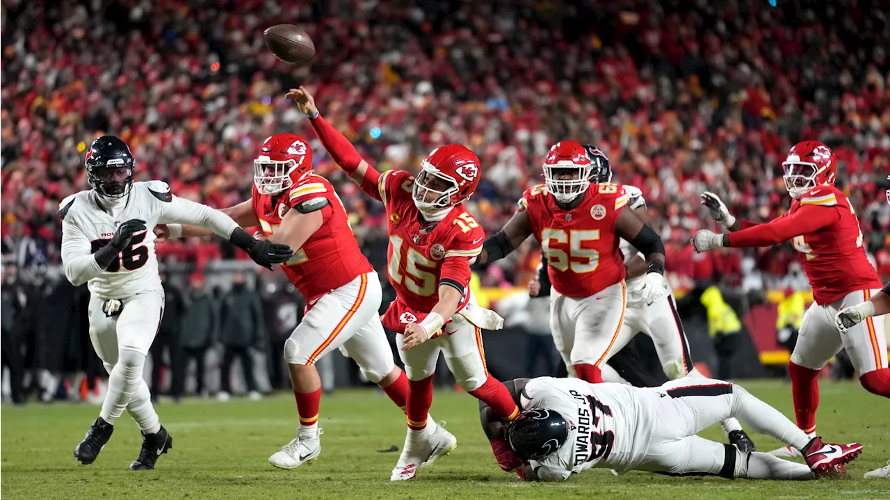 Mahomes, Kelce help Chiefs over Texans for another trip to AFC title game