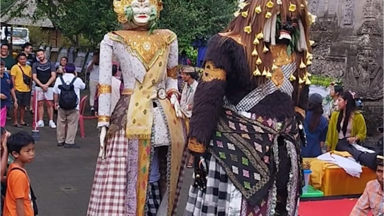 Simbol Harmoni Bali dan Tionghoa, Atraksi Barong Landung Bakal Dipentaskan di Desa Penglipuran saat Imlek