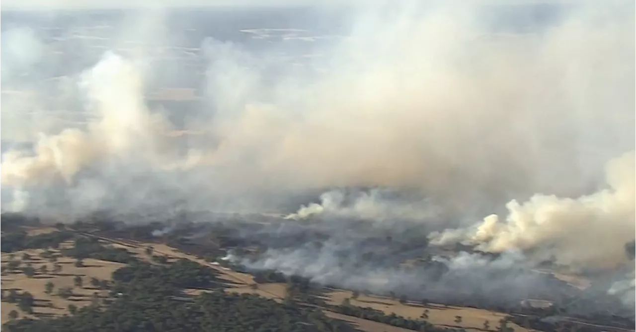 One Home Destroyed, Fires Threaten Lives in Western Australia